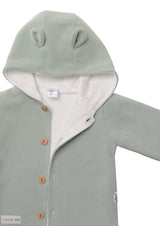 Schilfer Baby Rib-Strick-Jacke, leicht gefüttert, Kapuze mit Öhrchen, weiches Baumwollinterlock, Knöpfe in Holzoptik, perfekt für Alltag und Spiel.