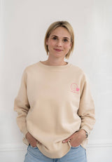 Cool Aunty Club Sweatshirt beige für Frauen, Oversized Fit mit Smiley und Statement Print, Mini & Me Edition.
