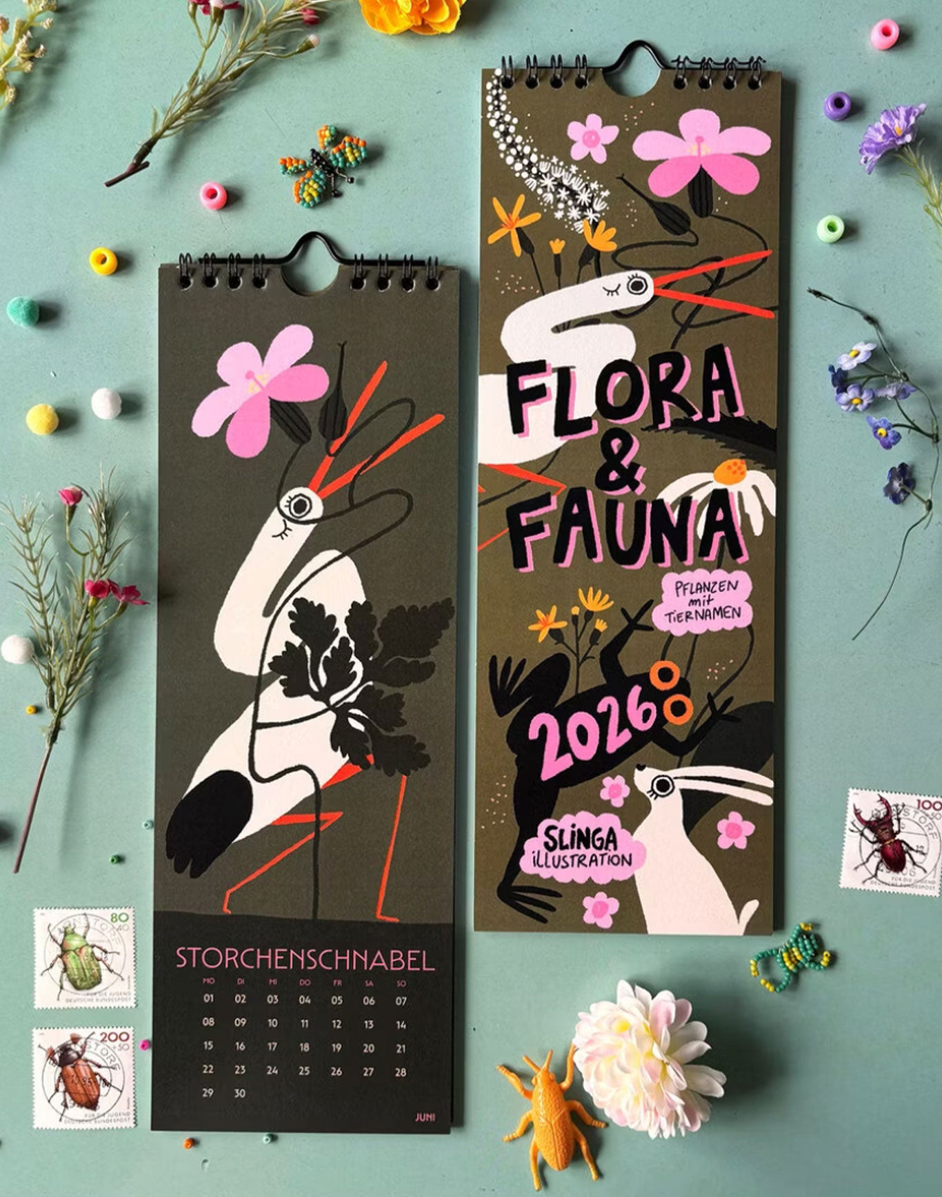 Flora & Fauna Kalender 2026 – illustrierten Pflanzen- und Tierkalender mit Hahnenfuß, Tigerlilie und Gänseblümchen, inspiriert von der Natur.