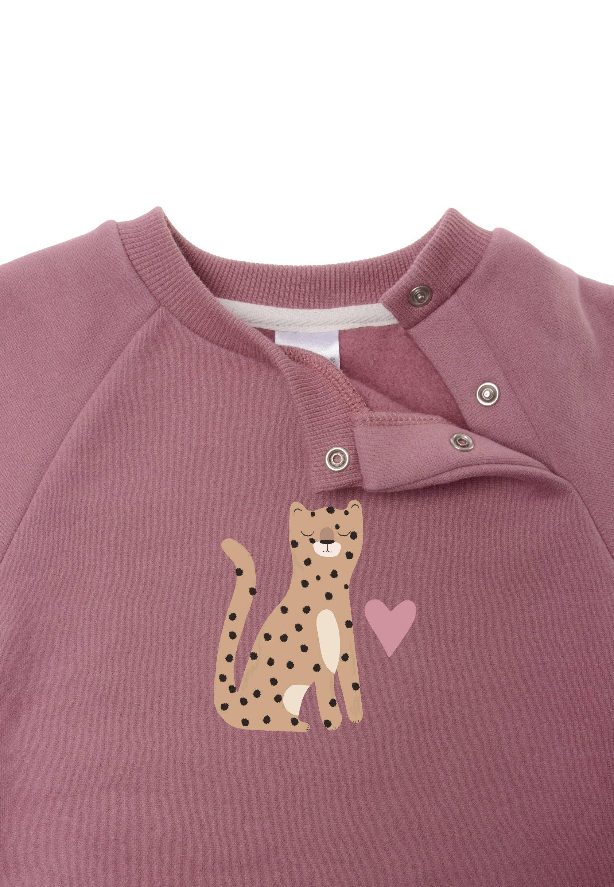 Stylisches Kinder Sweatshirt in Rosenholz mit Leopard-Print, angenehmer Tragekomfort, weicher Baumwollmix und praktische Details für Babys.