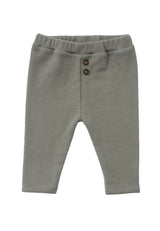 Olivfarbene Waffelpiqué-Hose für Babys, stylisch mit Knöpfen, weiches Baumwollfutter, perfekt kombinierbar mit passender Jacke.