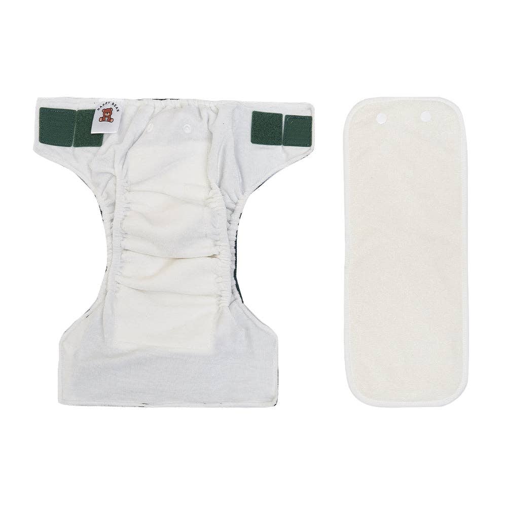 Nachhaltige HappyBear Windel mit weichem Innenfutter und saugstarker Bambuseinlage – größenverstellbar, bequem und umweltfreundlich.