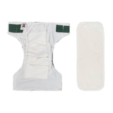 Nachhaltige HappyBear Windel mit weichem Innenfutter und saugstarker Bambuseinlage – größenverstellbar, bequem und umweltfreundlich.