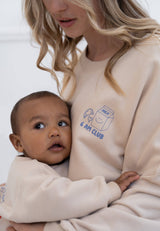 Damen Oversized Sweatshirt Coffee beige aus Baumwollmischung mit Ribbündchen, 6am Print und Rückenstatement.